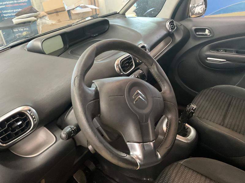 Citroen C3 Picasso 1.6 HDi Exclusive 2010 – снимка 25