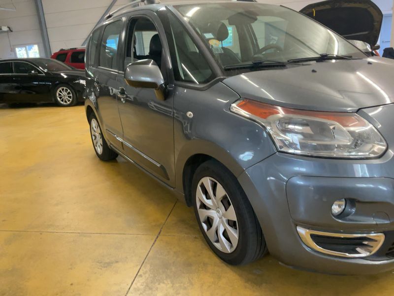 Citroen C3 Picasso 1.6 HDi Exclusive 2010 – снимка 12