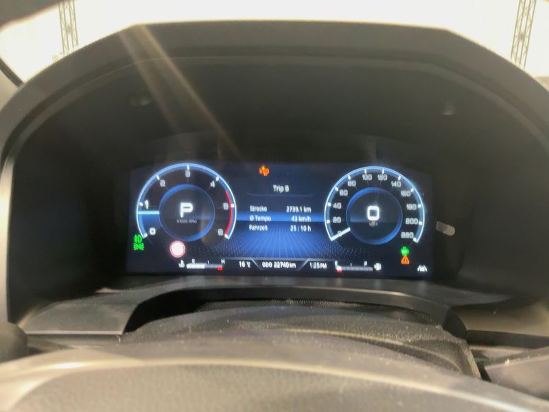 KGM Musso Grand 2.2 e-Xdi Style AWD 2025 – снимка 18