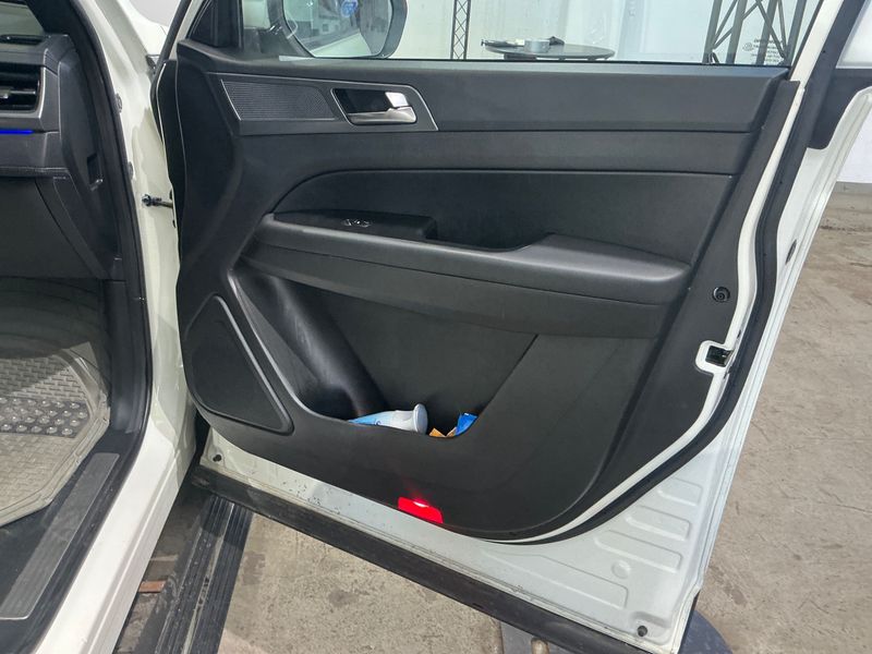 KGM Musso Grand 2.2 e-Xdi Style AWD 2025 – снимка 33