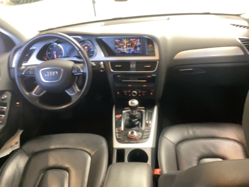 Audi A4 2.0 TDI ultra Attraction 2015 – снимка 12