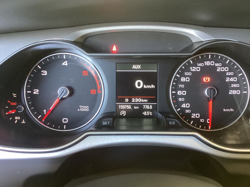 Audi A4 2.0 TDI ultra Attraction 2015 – снимка 13