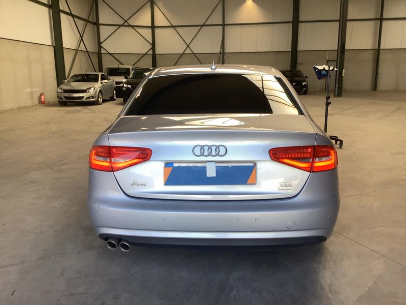 Audi A4 2.0 TDI ultra Attraction 2015 – снимка 5