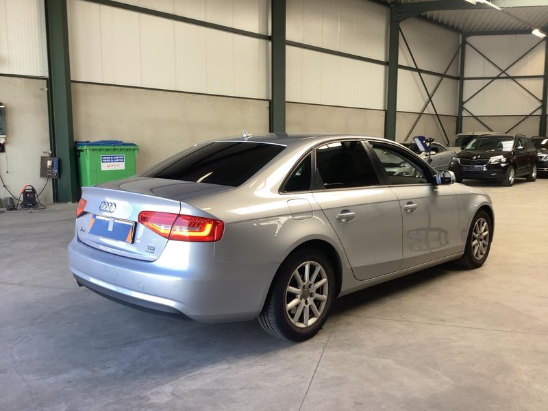 Audi A4 2.0 TDI ultra Attraction 2015 – снимка 6