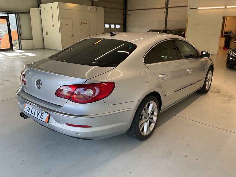 Volkswagen Passat CC 2.0 TSI 2010 – снимка 2