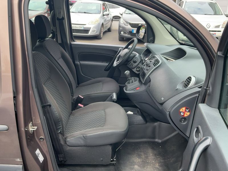 Renault Kangoo 1.2 TCe Energy Life 2015 – снимка 16