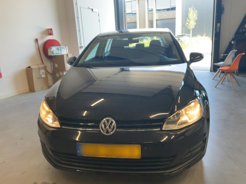 Volkswagen Golf VII 1.6 TDI Comfortline BlueMotion Tech 2016 – снимка 14