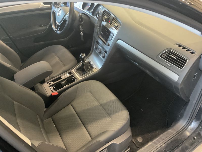 Volkswagen Golf VII 1.6 TDI Comfortline BlueMotion Tech 2016 – снимка 24