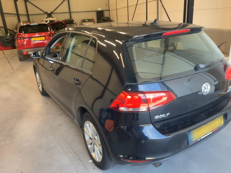 Volkswagen Golf VII 1.6 TDI Comfortline BlueMotion Tech 2016 – снимка 6