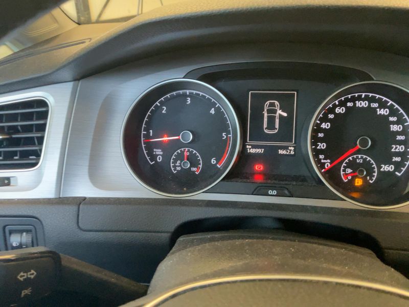 Volkswagen Golf VII 1.6 TDI Comfortline BlueMotion Tech 2016 – снимка 18