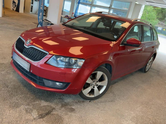 Skoda Octavia 2.0 TDI Elegance 2014 – снимка 2