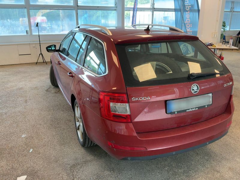 Skoda Octavia 2.0 TDI Elegance 2014 – снимка 6