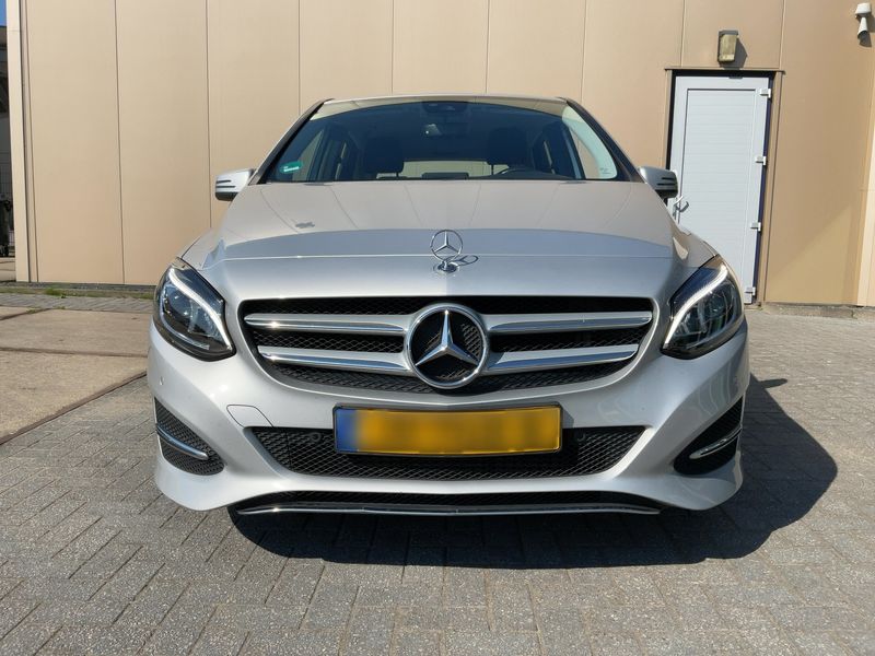 Mercedes-Benz B-Klasse B 200 CDI Urban 2015 – снимка 14