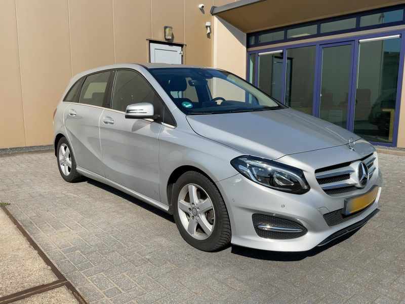 Mercedes-Benz B-Klasse B 200 CDI Urban 2015 – снимка 12