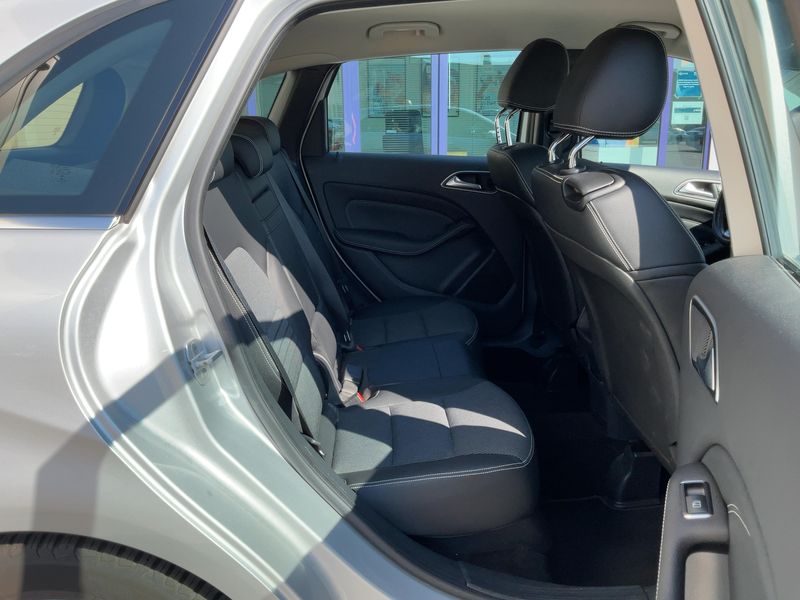 Mercedes-Benz B-Klasse B 200 CDI Urban 2015 – снимка 19