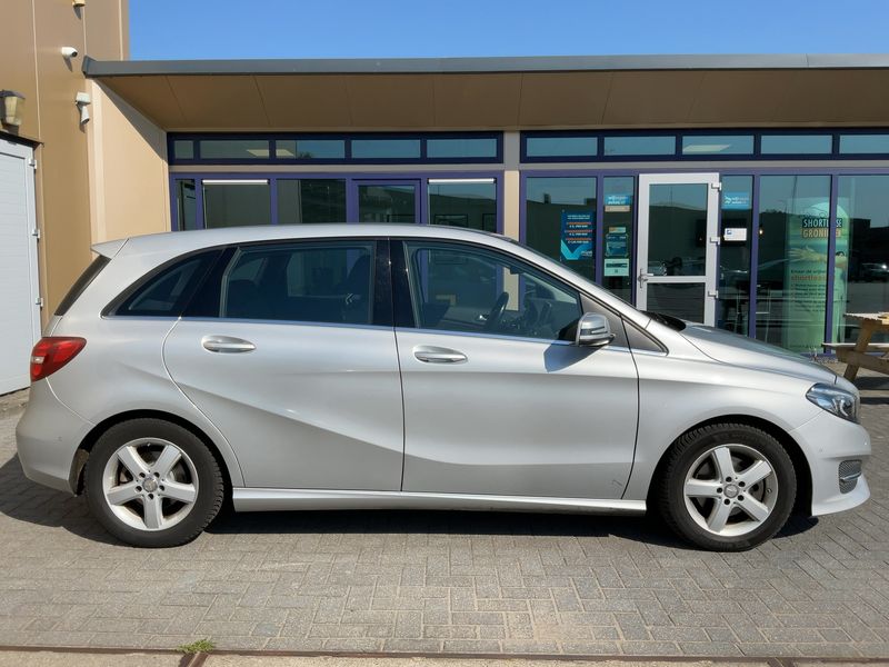 Mercedes-Benz B-Klasse B 200 CDI Urban 2015 – снимка 10