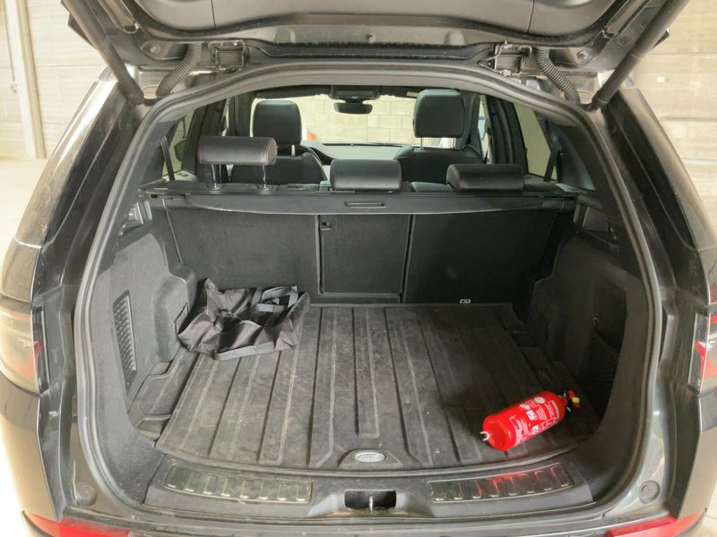 Land Rover Discovery Sport P300e Hybrid S R-Dynamic AWD 2021 – снимка 15
