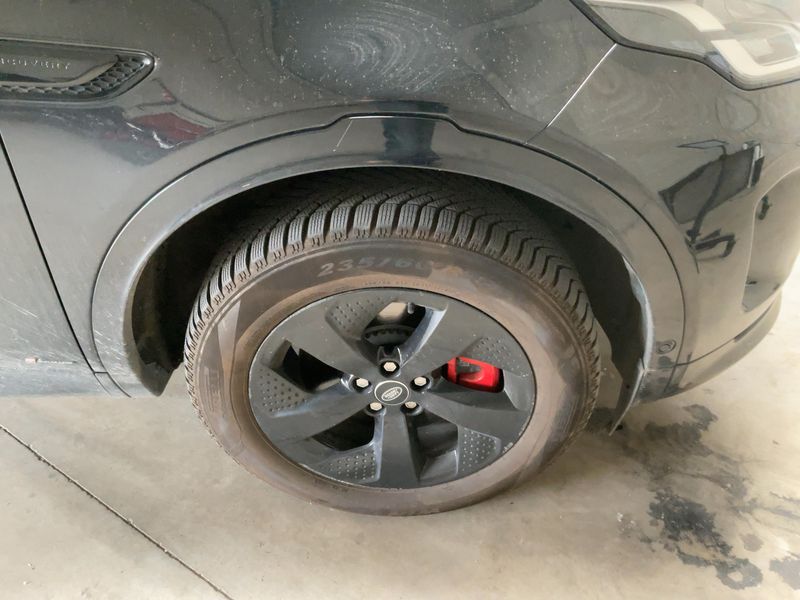 Land Rover Discovery Sport P300e Hybrid S R-Dynamic AWD 2021 – снимка 11