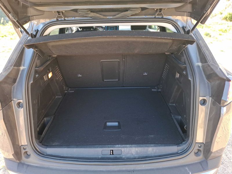 Peugeot 3008 1.2 PureTech Allure Pack 2021 – снимка 9