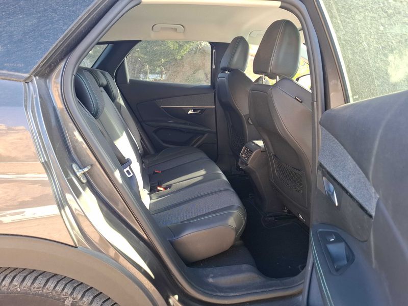 Peugeot 3008 1.2 PureTech Allure Pack 2021 – снимка 14