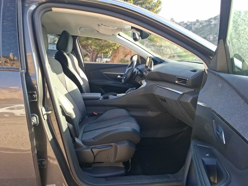 Peugeot 3008 1.2 PureTech Allure Pack 2021 – снимка 10