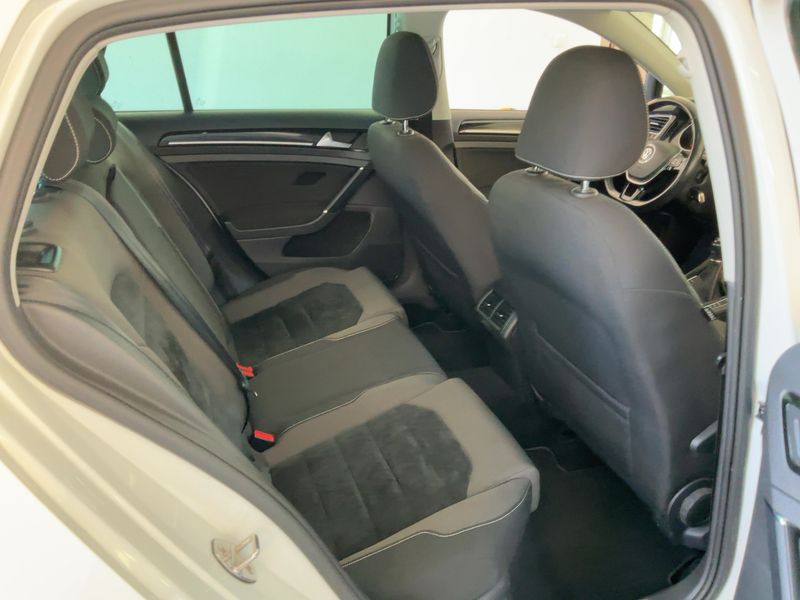 Volkswagen Golf VII 1.4 TSI Highline BlueMotion Tech 2013 – снимка 19