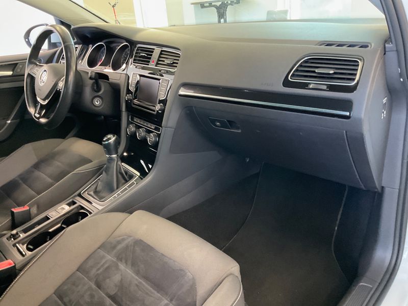 Volkswagen Golf VII 1.4 TSI Highline BlueMotion Tech 2013 – снимка 23