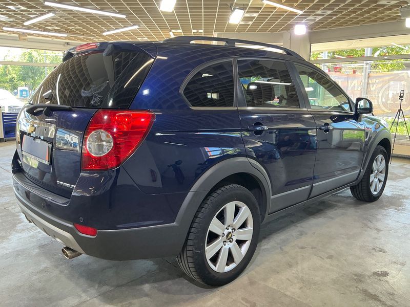 Chevrolet Captiva 3.2 LT 4WD 2009 – снимка 2