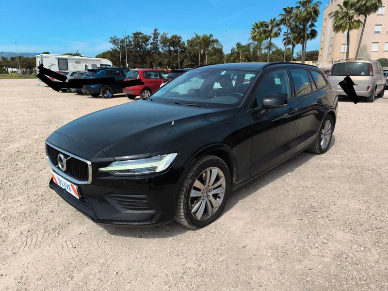 Volvo V60 2.0 B4 Mild-Hybrid Momentum 2021 – снимка 1