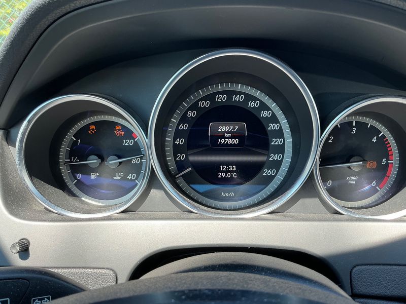 Mercedes-Benz C-Klasse C 200 CDI T BlueEfficiency Classic 2012 – снимка 18