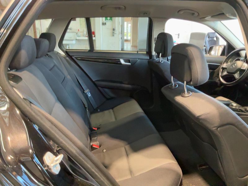 Mercedes-Benz C-Klasse C 200 CDI T BlueEfficiency Classic 2012 – снимка 19