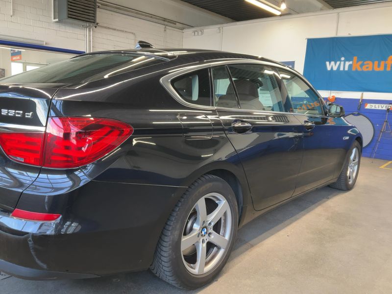 BMW 5er 530d GT 2010 – снимка 8