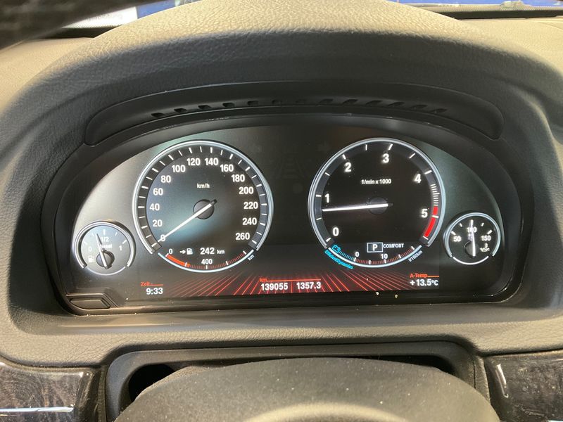 BMW 5er 530d GT 2010 – снимка 19