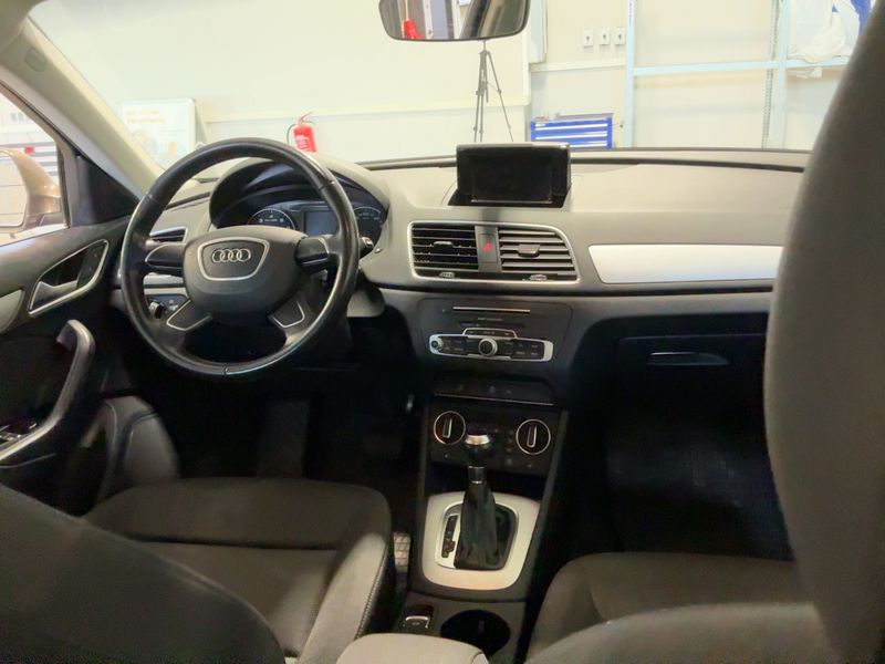 Audi Q3 1.4 TFSI ACT 2016 – снимка 17