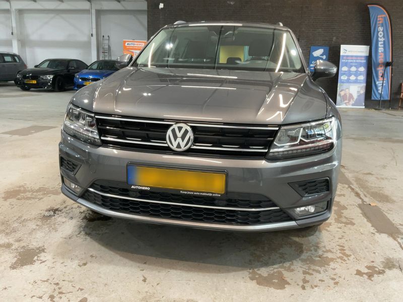 Volkswagen Tiguan 1.4 TSI ACT Highline BlueMotion Tech 2017 – снимка 14