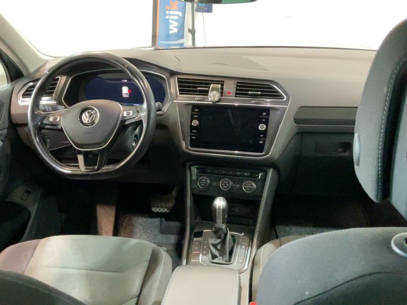 Volkswagen Tiguan 1.4 TSI ACT Highline BlueMotion Tech 2017 – снимка 17