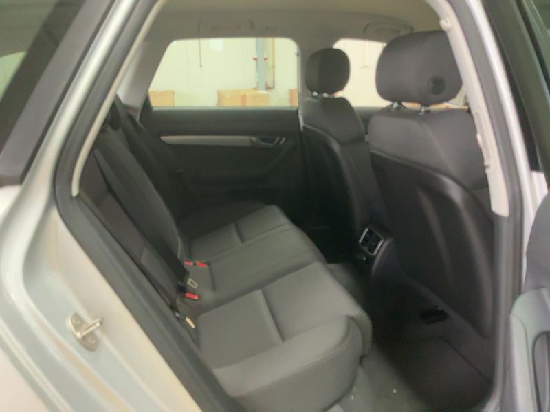 Audi A6 2.0 TFSI 2009 – снимка 19