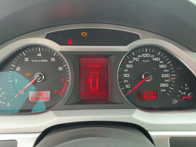 Audi A6 2.0 TFSI 2009 – снимка 18