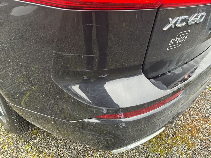 Volvo XC60 2.0 B4 Diesel Mild-Hybrid R Design AWD 2020 – снимка 34