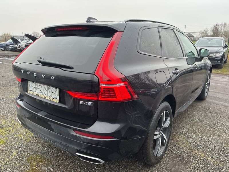 Volvo XC60 2.0 B4 Diesel Mild-Hybrid R Design AWD 2020 – снимка 5