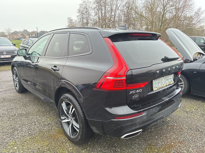 Volvo XC60 2.0 B4 Diesel Mild-Hybrid R Design AWD 2020 – снимка 3