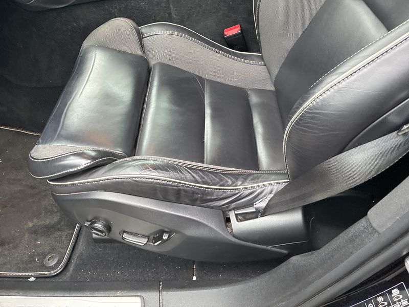 Volvo XC60 2.0 B4 Diesel Mild-Hybrid R Design AWD 2020 – снимка 26