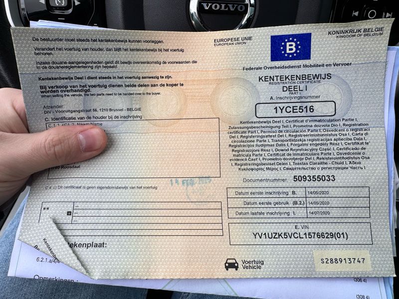 Volvo XC60 2.0 B4 Diesel Mild-Hybrid R Design AWD 2020 – снимка 16