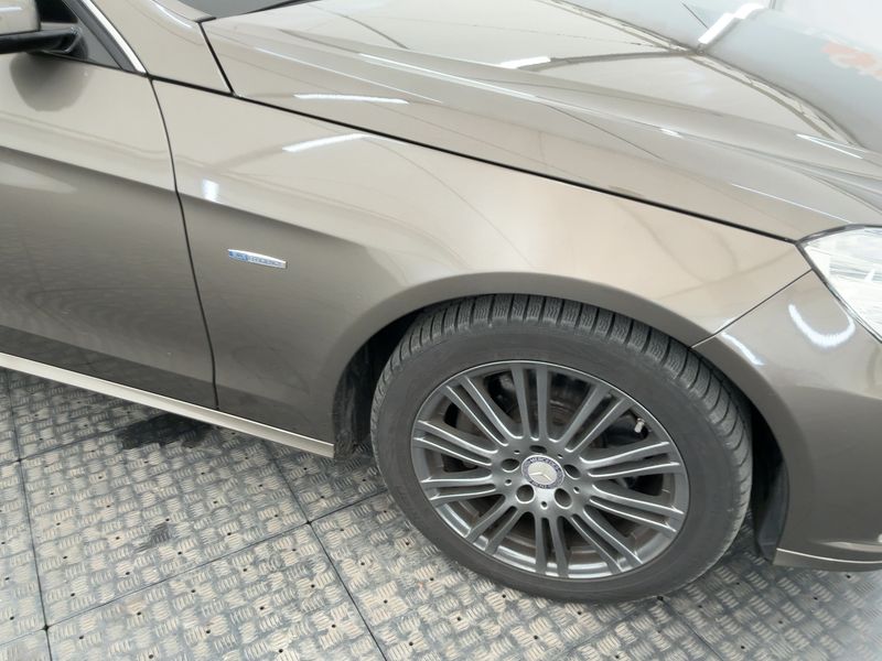 Mercedes-Benz E-Klasse E 350 CDI T 4Matic 2011 – снимка 12