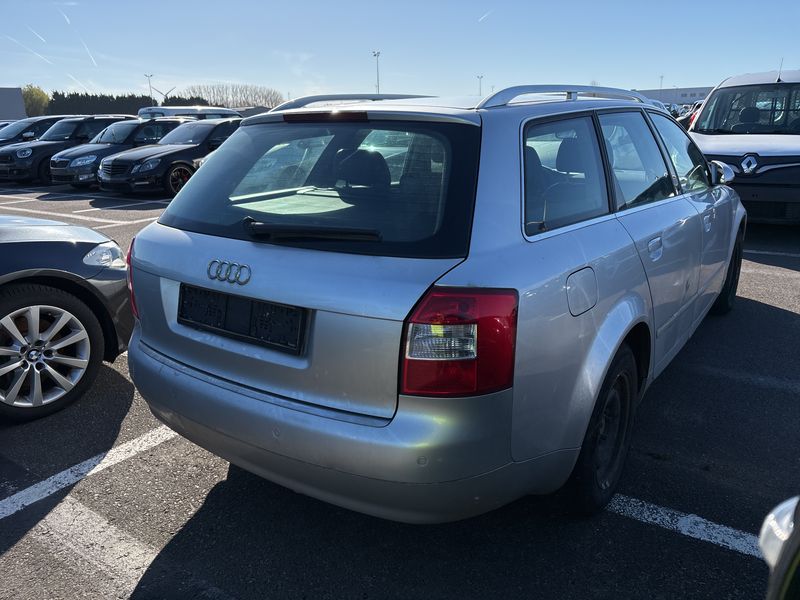 Audi A4 1.9 TDI 2004 – снимка 5