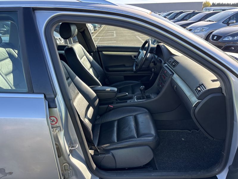 Audi A4 1.9 TDI 2004 – снимка 10