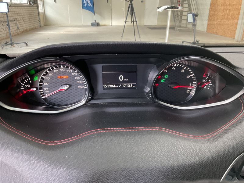 Peugeot 308 1.6 THP GT 2016 – снимка 18