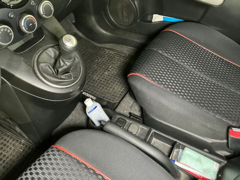 Mazda 2 1.3 Trendy 2011 – снимка 29