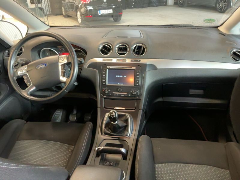 Ford S-Max 2.0 TDCi Business Edition 2014 – снимка 18