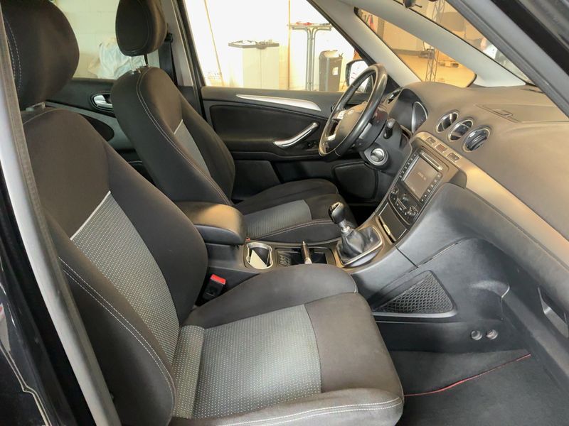Ford S-Max 2.0 TDCi Business Edition 2014 – снимка 17
